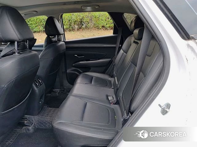 Hyundai Tucson 2022 Белый из Китая, фото 5