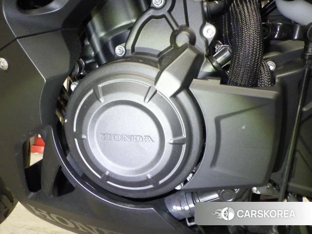 Engine photo