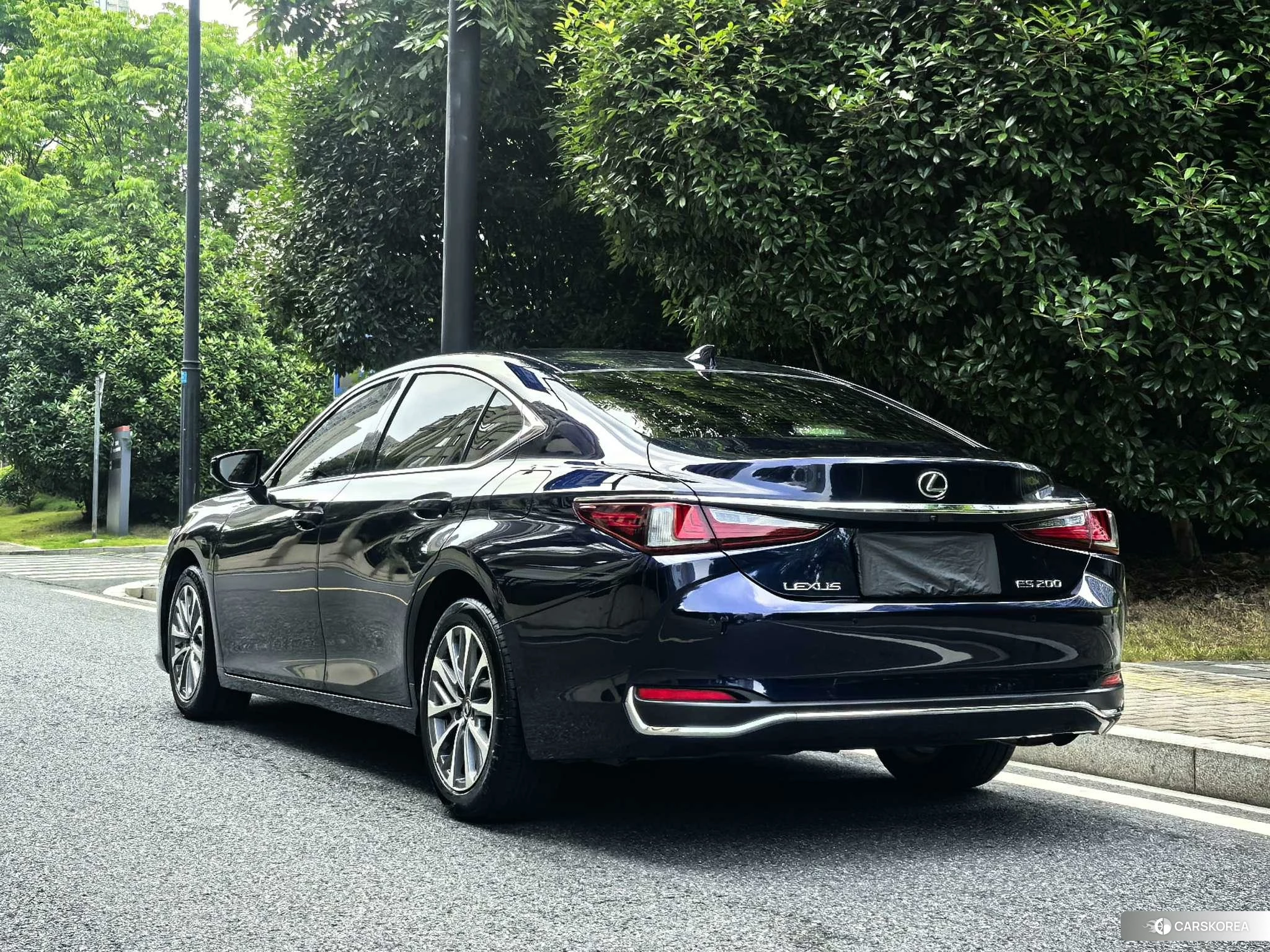 Lexus ES id 4473788 из Китая 10