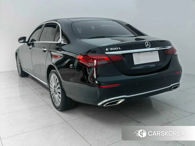 Mercedes-Benz E-class id 4333388 из Китая 10