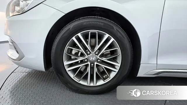 Hyundai Grandeur IG id 3761255 из Кореи 14