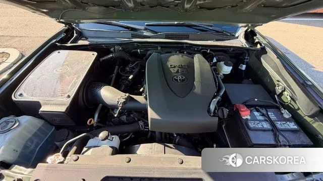 Toyota Tacoma 2021 Темно-зеленый из Кореи, фото 4