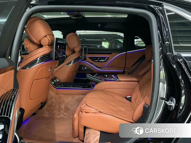 Mercedes-Benz Maybach S-class id 4299572 из Китая 14