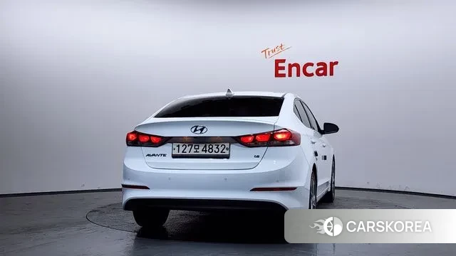 Hyundai Avante AD id 3651945 из Кореи 14