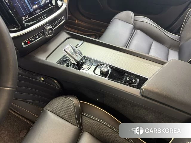 Volvo S60 id 4211528 из Китая 9