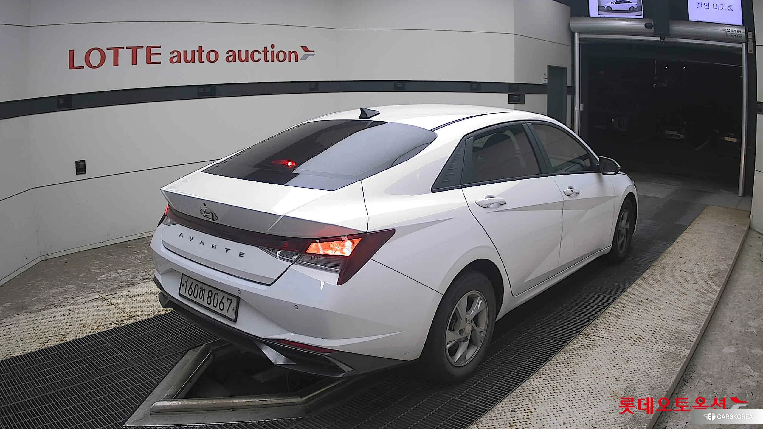 Hyundai Avante id 4902381 из Кореи 30