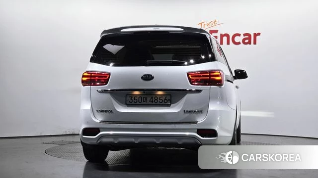 Kia The New Carnival id 4180141 из Кореи 14