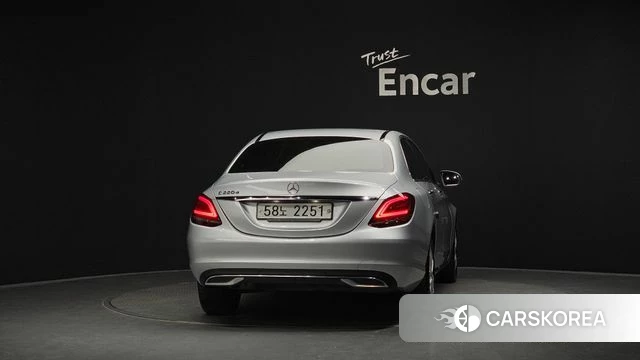 Mercedes-Benz C-Class W205 id 4662771 из Кореи 27