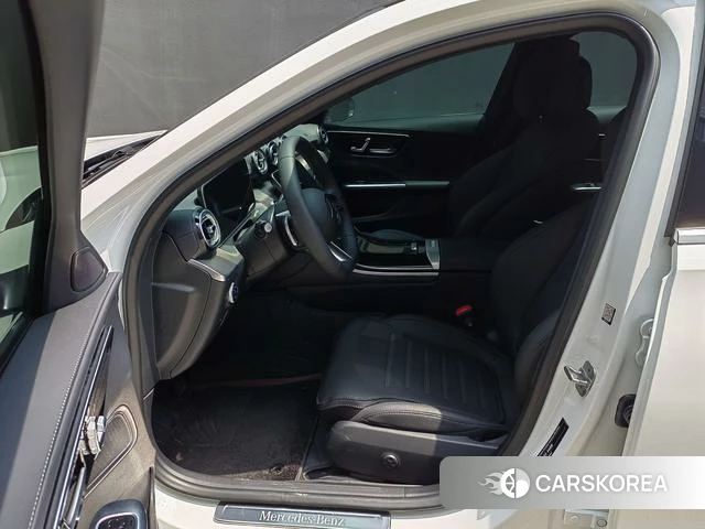 Mercedes-Benz Class C 2025 Белый из Китая, фото 5