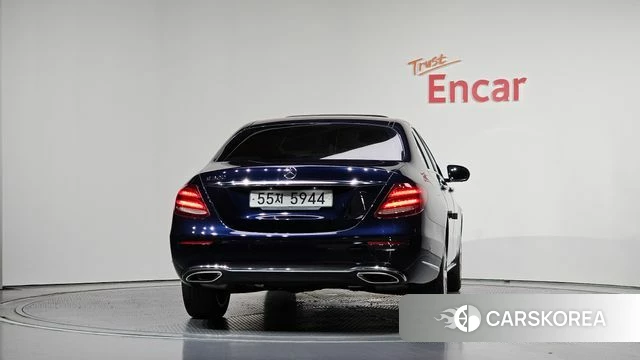 Mercedes-Benz E-Class W213 id 4471729 из Кореи 29