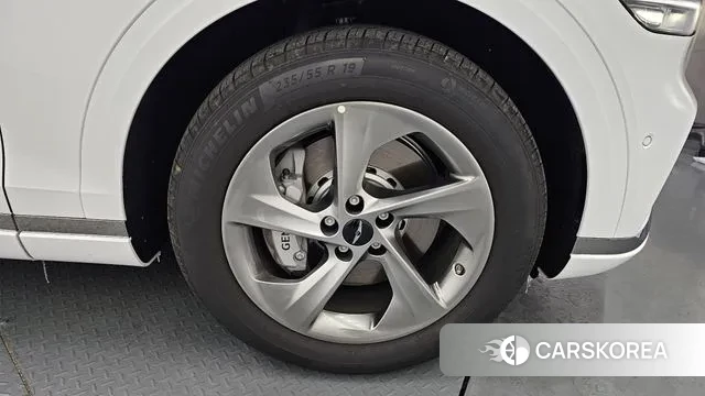 Genesis GV70 id 3559997 из Кореи 14