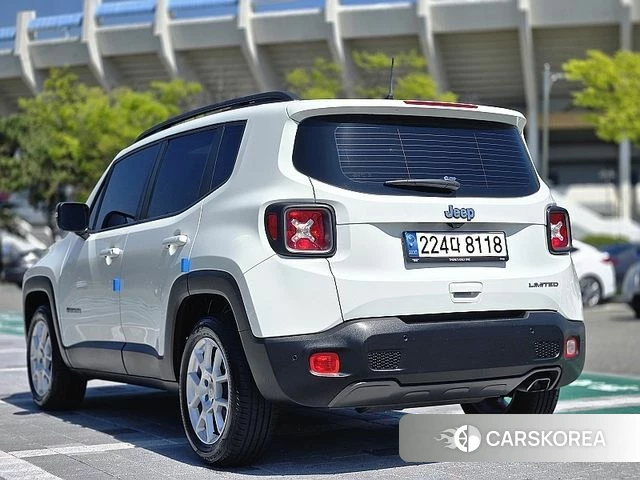 Jeep Renegade id 3904100 из Кореи 14