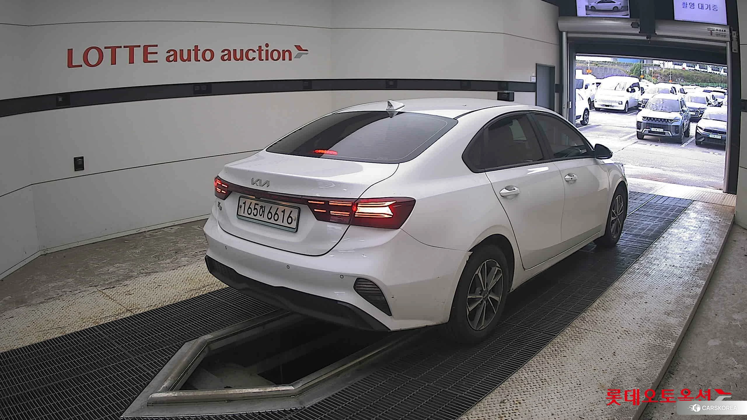 Kia K3 id 4902330 из Кореи 32