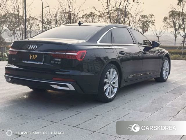 Audi A6L id 3908192 из Китая 10