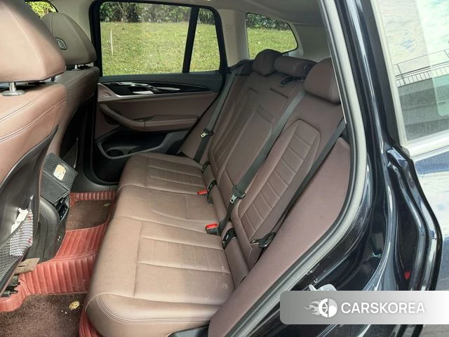 BMW X3 id 4258037 из Китая 7
