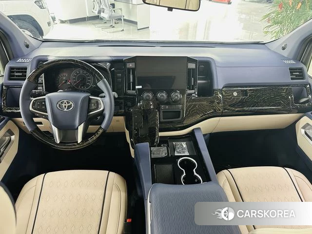 Toyota Hiace id 4239633 из Китая 4