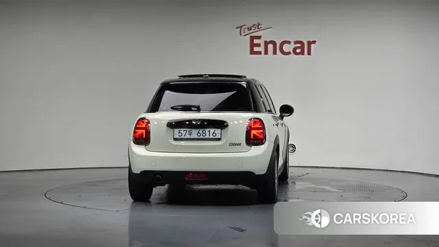 Mini Cooper id 3233614 из Кореи 14