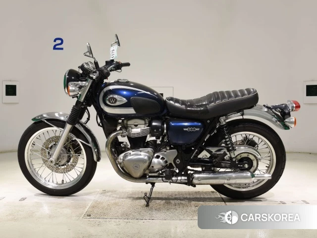 Проданный Kawasaki W800 2021 из Японии
