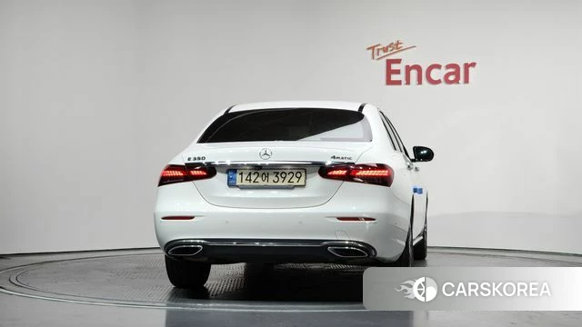 Mercedes-Benz E-Class W213 id 4267599 из Кореи 28