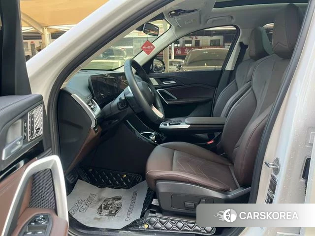 BMW X1 id 4278770 из Китая 13