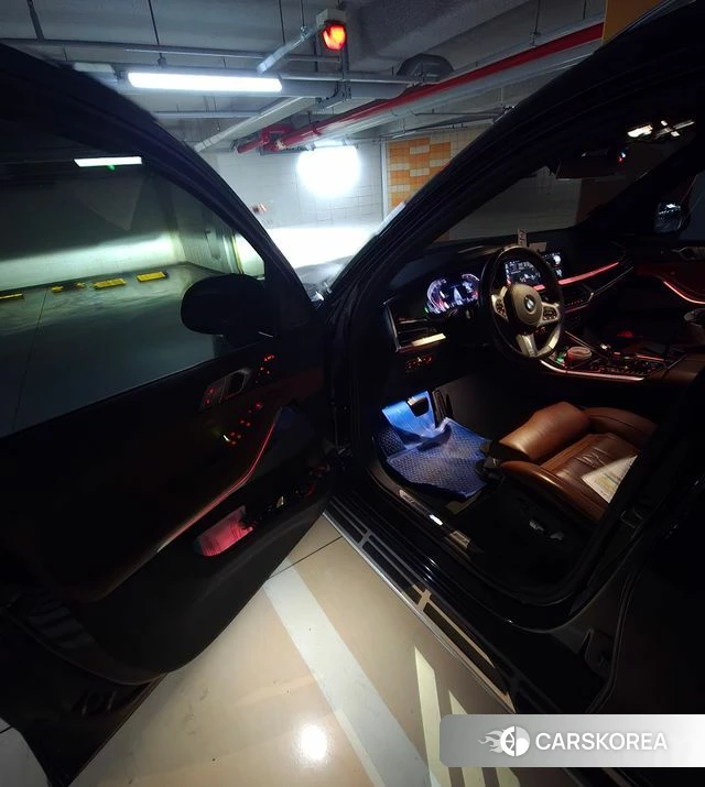 BMW X7 (G07) 2022 Черный из Кореи, фото 4