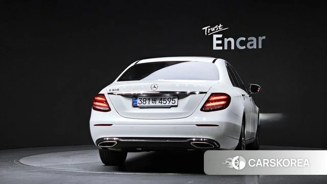 Mercedes-Benz E-Class W213 id 4304721 из Кореи 27