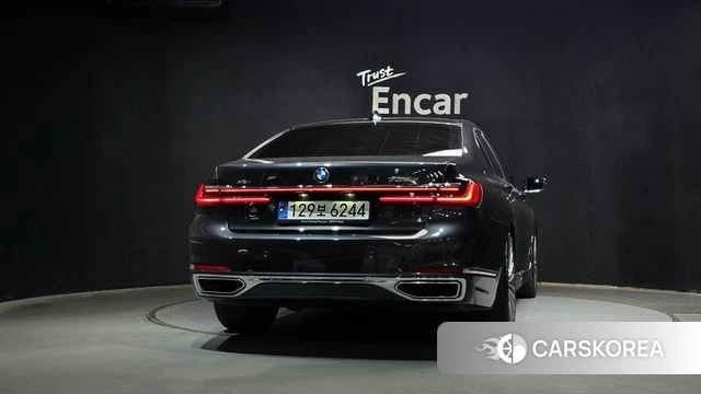 BMW 7 Series (G11) id 4343560 из Кореи 14