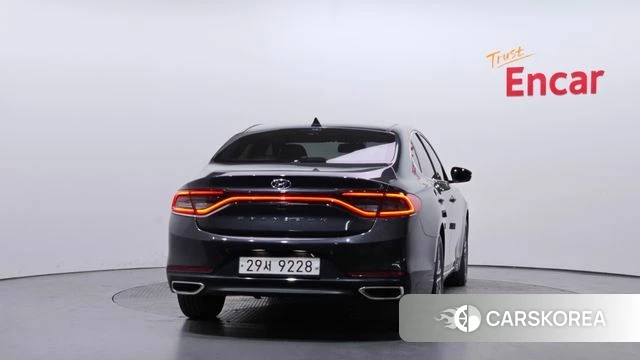 Hyundai Grandeur IG id 4225747 из Кореи 14