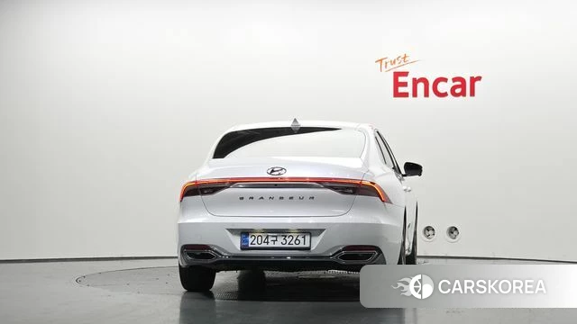 Hyundai The New Grandeur IG Hybrid id 4624968 из Кореи 25