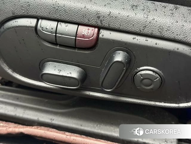 MINI CLUBMAN id 4242244 из Китая 21