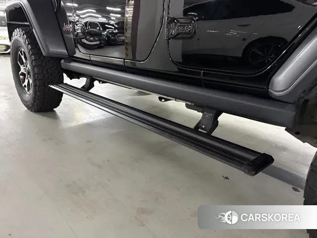 Jeep Wrangler (JL) id 3703362 из Кореи 10