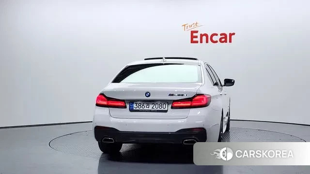 BMW 5 Series (G30) id 3600039 из Кореи 14