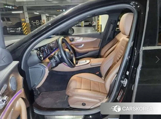 Mercedes-Benz E-Class W213 2021 Черный из Кореи, фото 4