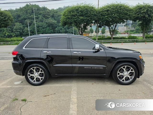 Jeep Grand Cherokee id 4600091 из Кореи 13