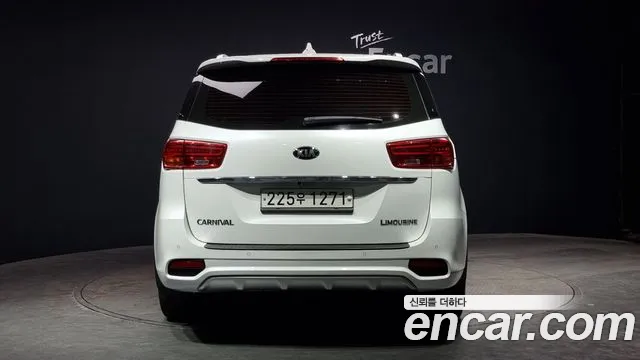 Kia The New Carnival id 2498272 из Кореи 14