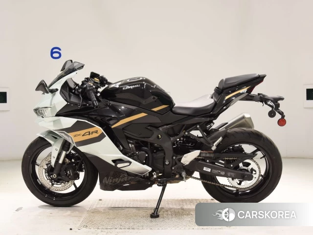 Kawasaki ZX-4R SE 2026 из Японии