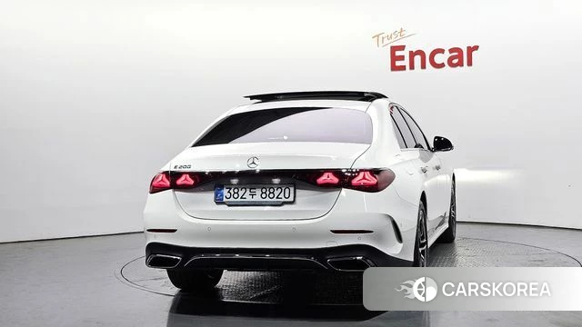 Mercedes-Benz E-Class W214 id 4291679 из Кореи 30