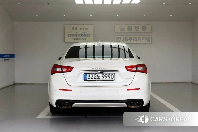 Maserati Ghibli id 4890381 из Кореи 14