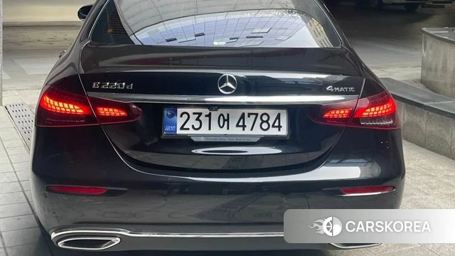 Mercedes-Benz E-Class W213 2021 Черный из Кореи, фото 4