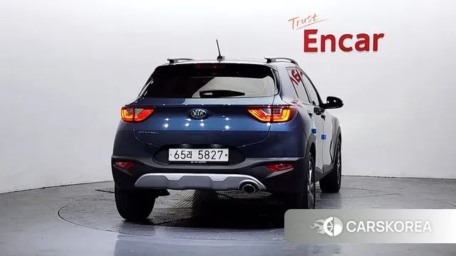 Kia Stonic id 3766825 из Кореи 14