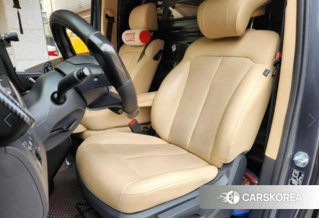 Hyundai Staria 2021 Серый из Кореи, фото 4