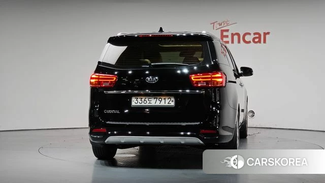 Kia The New Carnival id 4568214 из Кореи 28