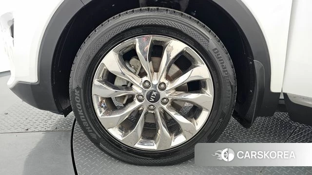 Kia The New Sorento id 4397937 из Кореи 28