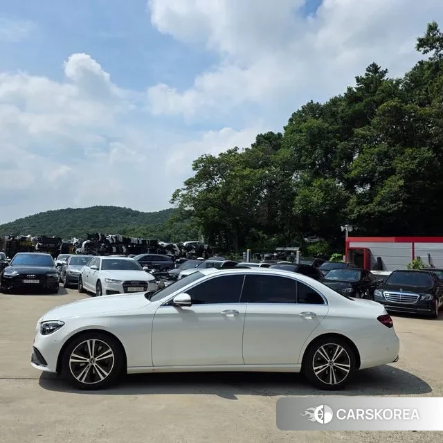Mercedes-Benz E-Class W213 id 3016704 из Кореи 14