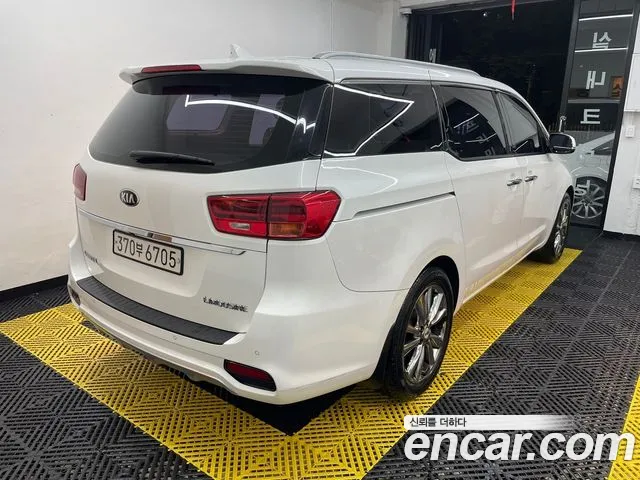 Kia The New Carnival id 2709640 из Кореи 14