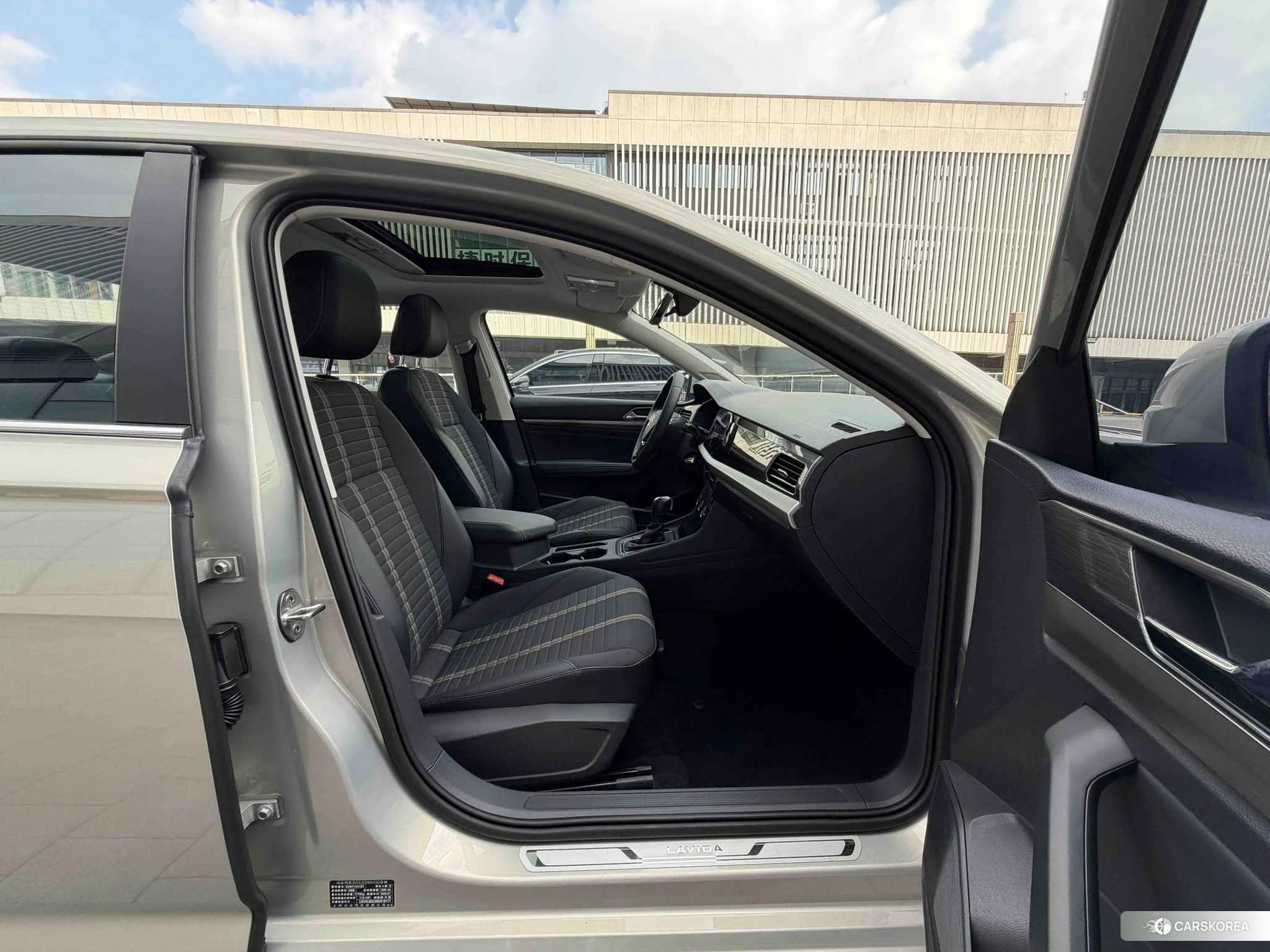 Volkswagen Lavida id 4510606 из Китая 12