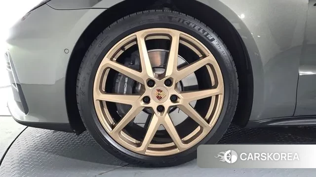 Porsche Panamera (972) id 3436905 из Кореи 14