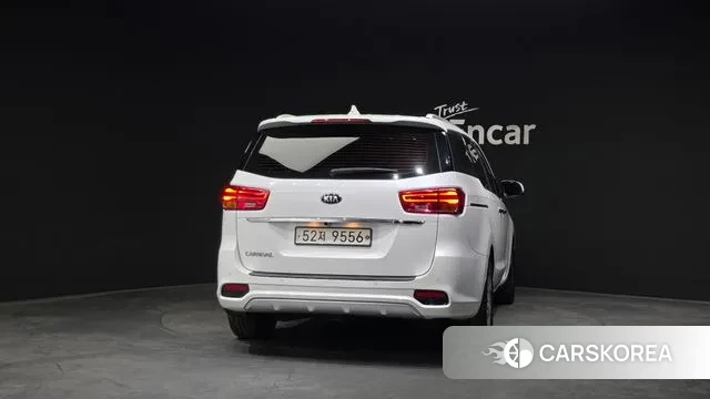 Kia The New Carnival id 3789805 из Кореи 14