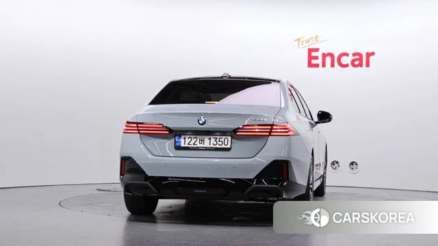 BMW 5 Series (G60) id 4749272 из Кореи 28