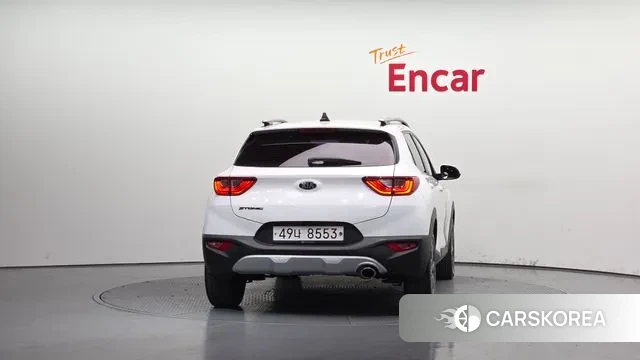 Kia Stonic id 3344989 из Кореи 14